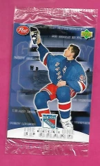 1999-00 Upper Deck Post #7 Wayne Gretzky 